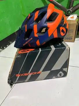 Helm Sepeda MTB SixSixOne 661