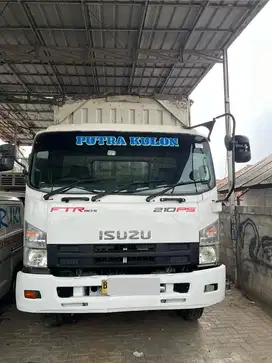 Isuzu Giga FTR 210 PS Wingbox Electric