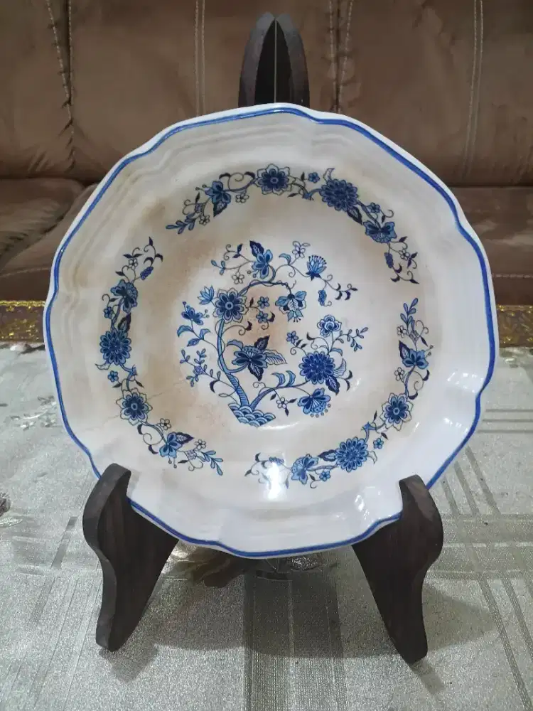 Mangkok keramik hias sangostone