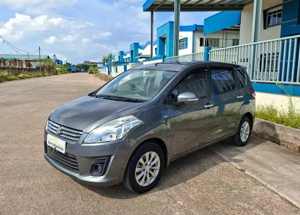 SUZUKI ERTIGA GL 1.4 MT 2013