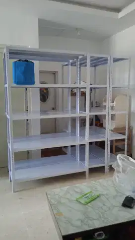 Rak besi rak gudang perlengkapan rumah