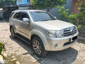 Toyota Fortuner 2.5 Matic Diesel 2011