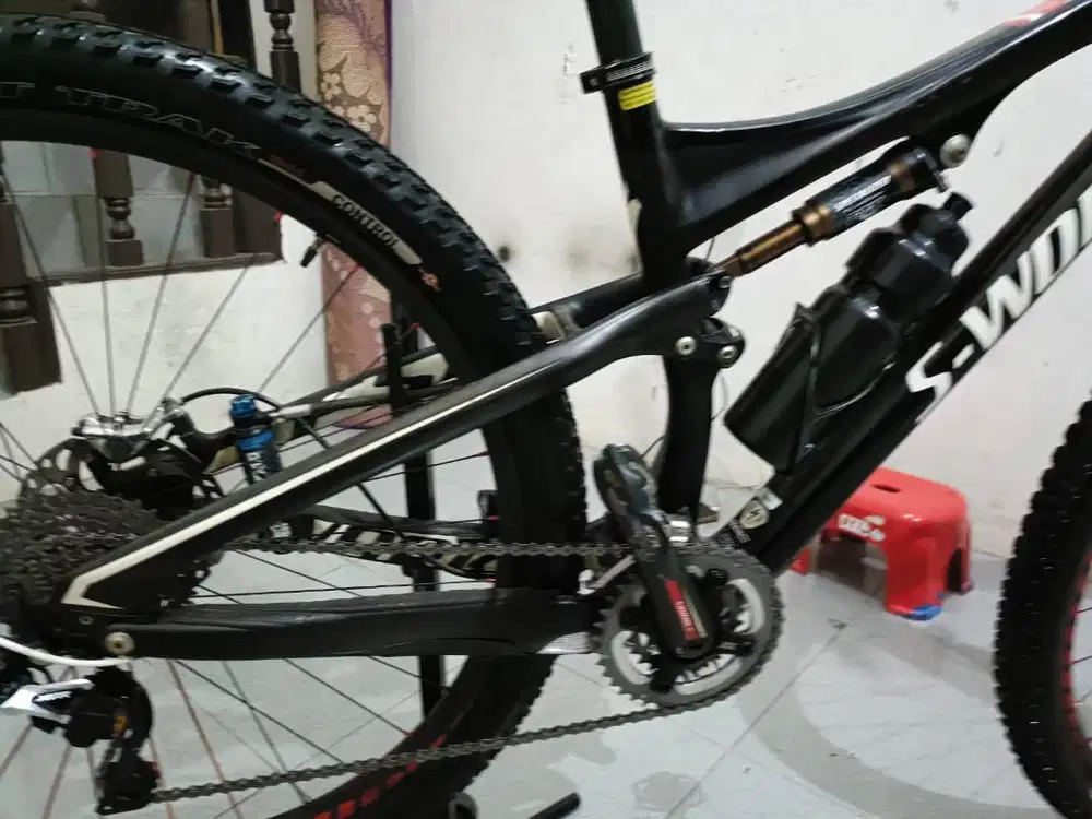 Specialized epic SWORK, Full Carbon, Full Suspension plus Brain, R 29,