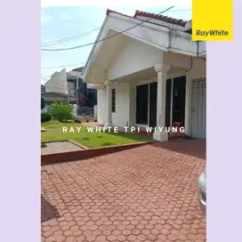 Dijual rumah satelit indah surabaya