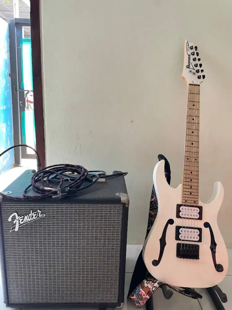 Ibanez PGMM3, Amplifier Fender Rumble 25, effect MXR Distortion III