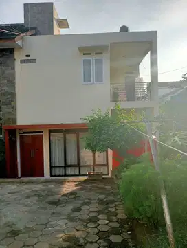jual kostan mahasiswi Aktif penuh, lokasi caringin Jatinangor Bandung