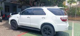 Fortuner TRD diesel matic 2011