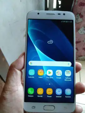 samsung j7 prime ram 3/32