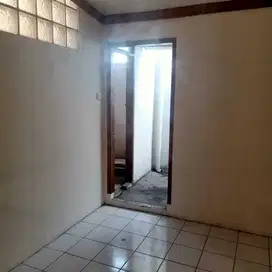Disewakan  murah ruko di jln BKR