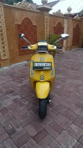 (dijual) Vespa Sprint ABS 150cc IGet 2023