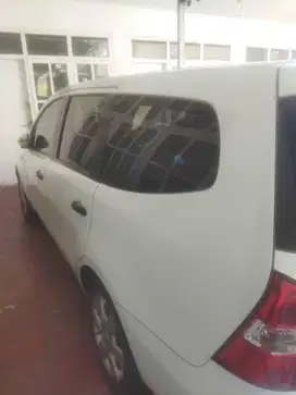 Nissan Grand livina 2012 Bensin