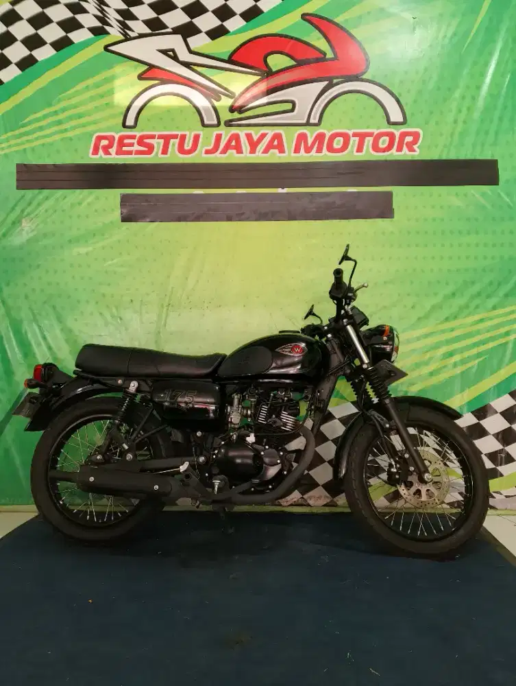 Kawasaki W175 th 2021 bisa cash/kredit#rjm