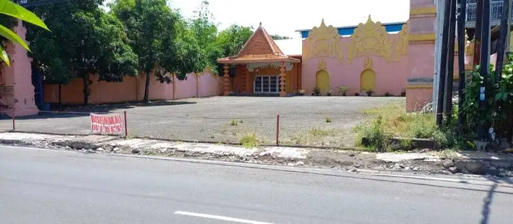 Gedung Komersil Raya Bypass Ngurah Rai Jimbaran Bali