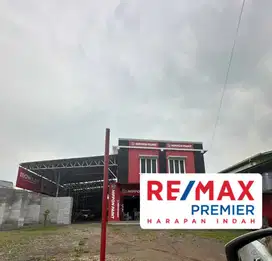 Ruko dengan halaman luas ada rumah di pedurenan bekasi