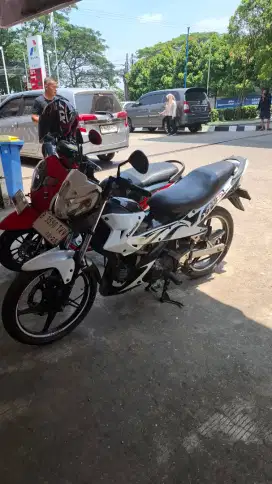 Dijual kawasaki Athelet 2013 full ori ss lengkap