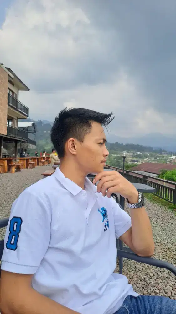 Mencari Lowongan Pekerjaan