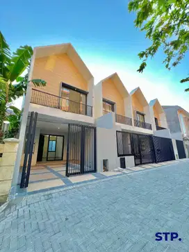 TURUN HARGA! Rumah Scandinavian Kalijudan Barat Surabaya Timur