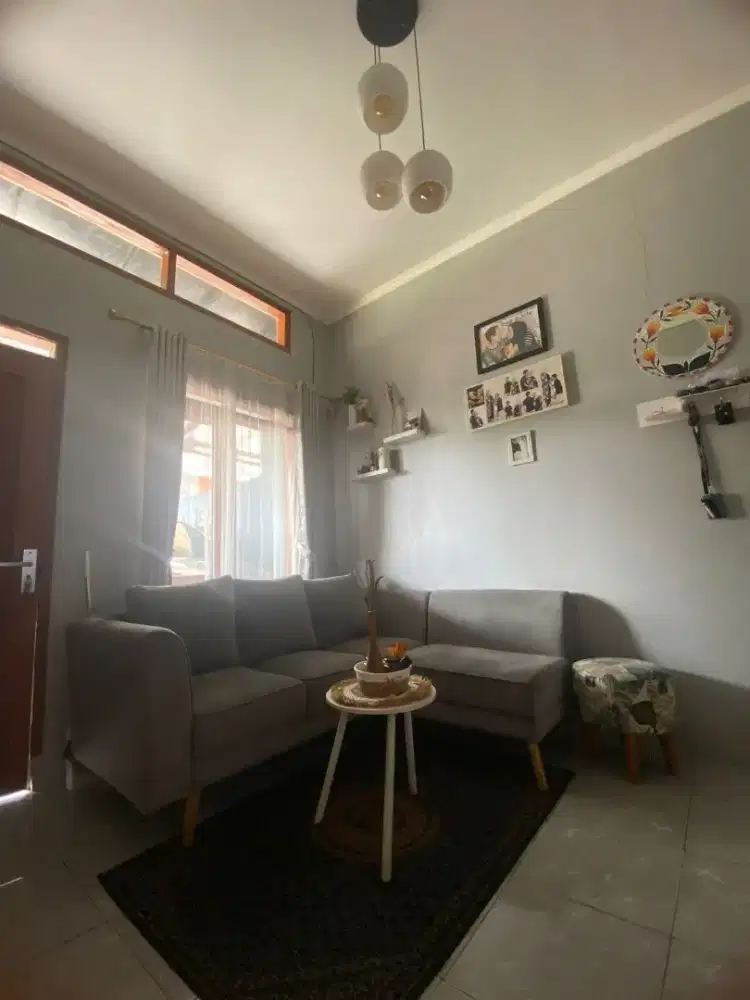Sofa Selonjor good condition