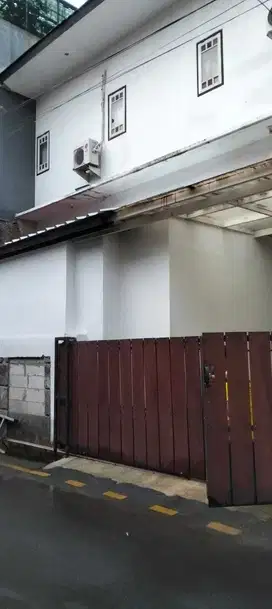 Dijual Rumah Kost 2 Lantai 9 Kamar dekat Kampus STAN Bintaro Sektor 5