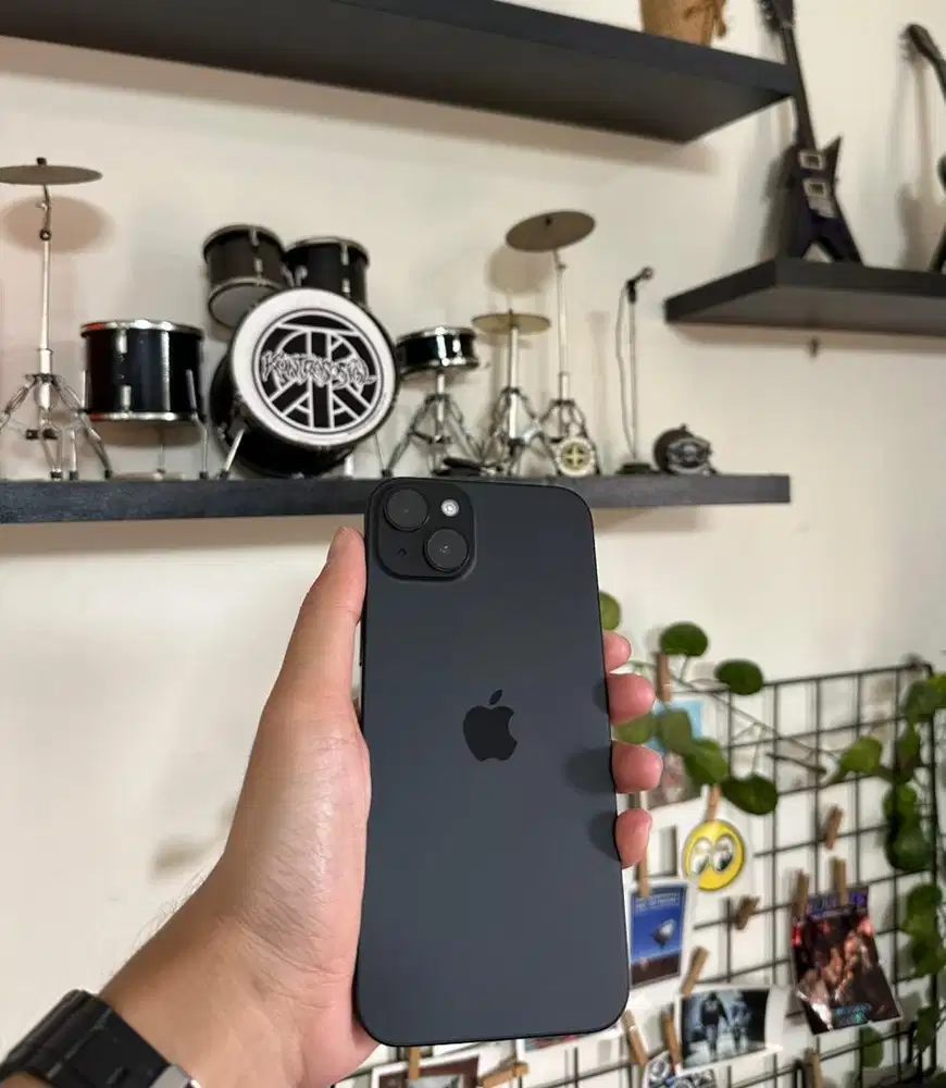 iPhone 15 Plus 128gb Garansi Panjang 100% likenew