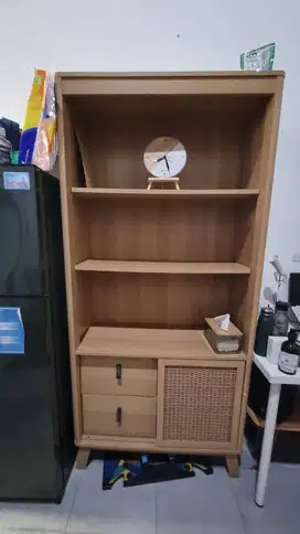 Dijual Cepat Lemari / Rak Buku