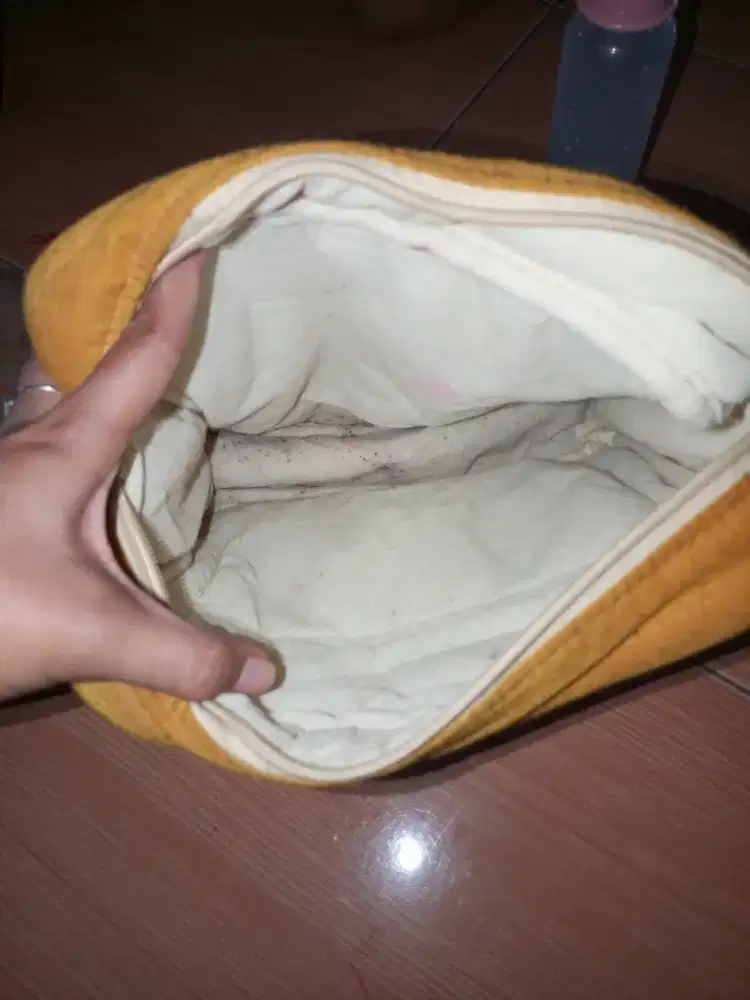 Tas bayi ukuran sedang