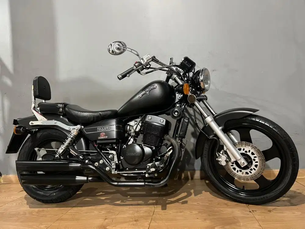 BENELLI PE 250 PE TH 2023/2024 KAYA BARU