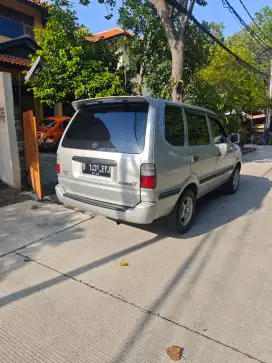 Kijang kapsul 2001 ssx