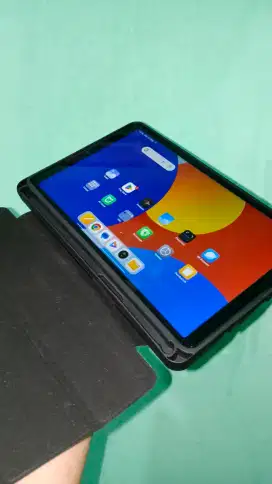 Jual cepat, redmi pad SE.8.7 free casing