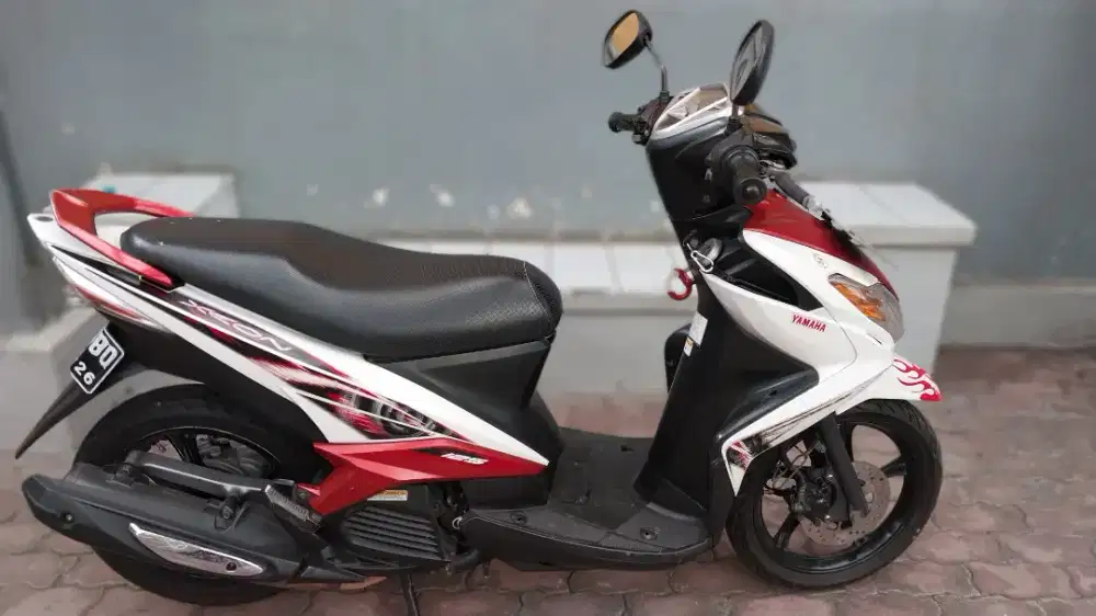 Jual Yamaha Xeon karbu thn 2011 - Pribadi