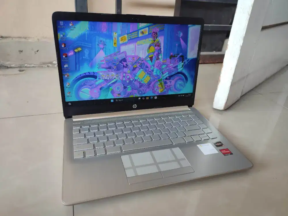 Hp ryzen 5 gaming ram 16gb ssd 512gb radeon 9gb FHD backlit mulus