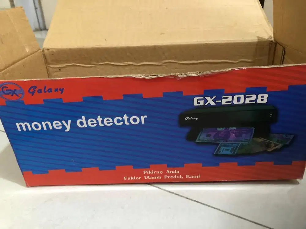 Money Detector (Detector Uang Palsu) UV