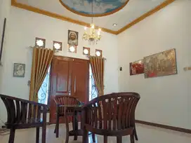 Rumah Dijual di Jalan Onggomertan Maguwoharjo 3 Menit Hotel Orchid