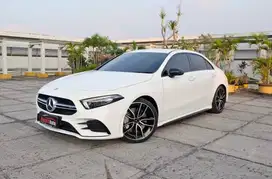 Mercedes benz A35 Sedan AMG 2.0 turbo 4matic RARE ITEMS