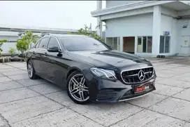 Mercedes Benz E300 Amg Panoramic Antik