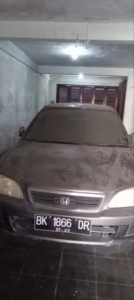 Mobil sedan honda
