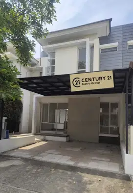 Disewakan Rumah 2 Lantai di Cluster Adara Harapan Indah, Bekasi.