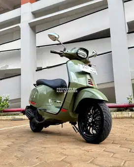 JUAL MURAH VESPA SPRINT S 150 iGET ABS FACELIFT 2022 MULUS