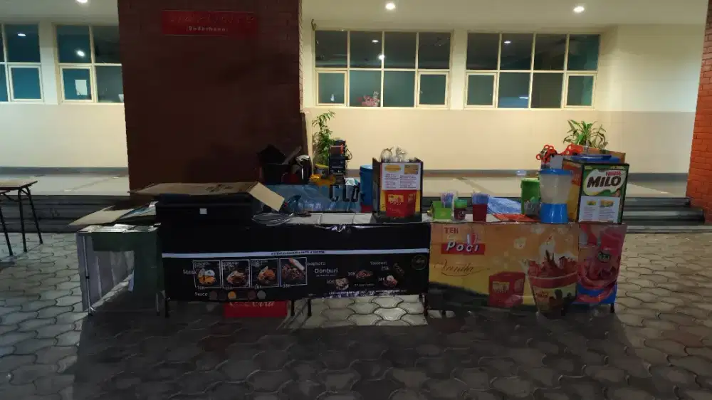 Dicari freelance untuk jaga stand bazar makanan