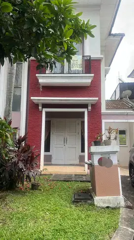Dijual Murah Rumah Di Cluster Crystal Gading Serpong