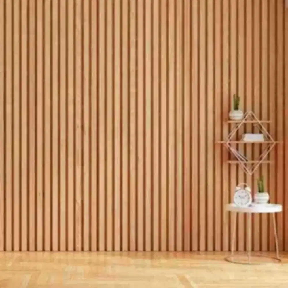 WPC DEKORASI DINDING LEMBAB