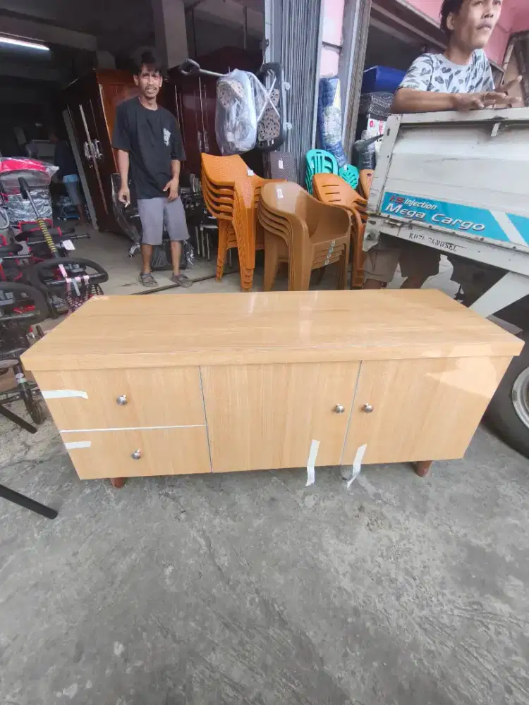 Buffet tv minimalis hpl