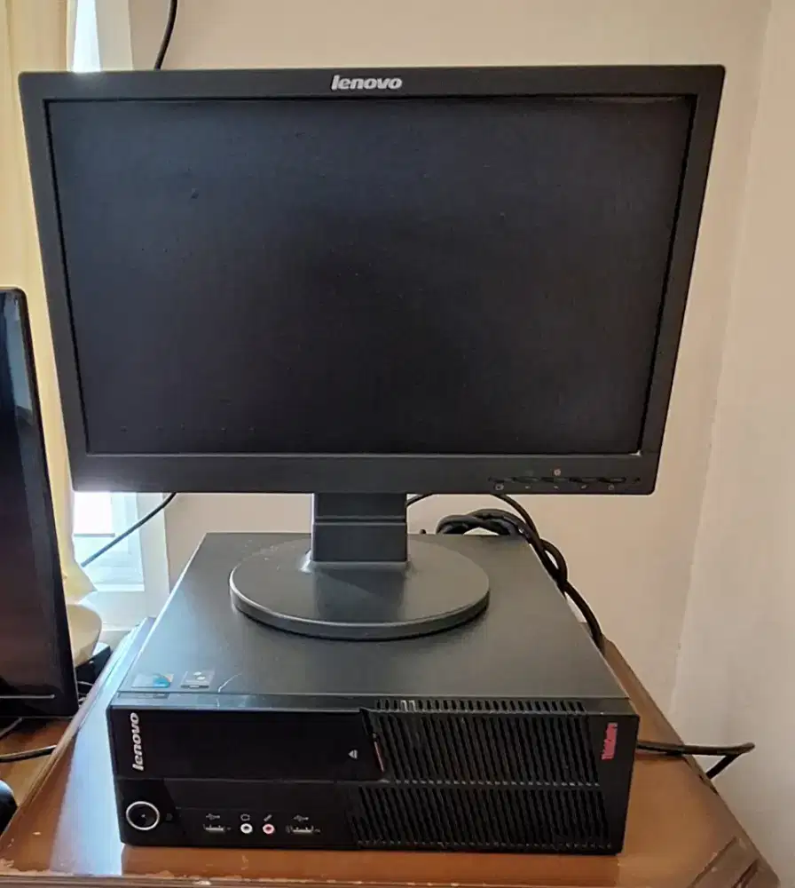 Jual cepat PC LENOVO THINKCENTRE