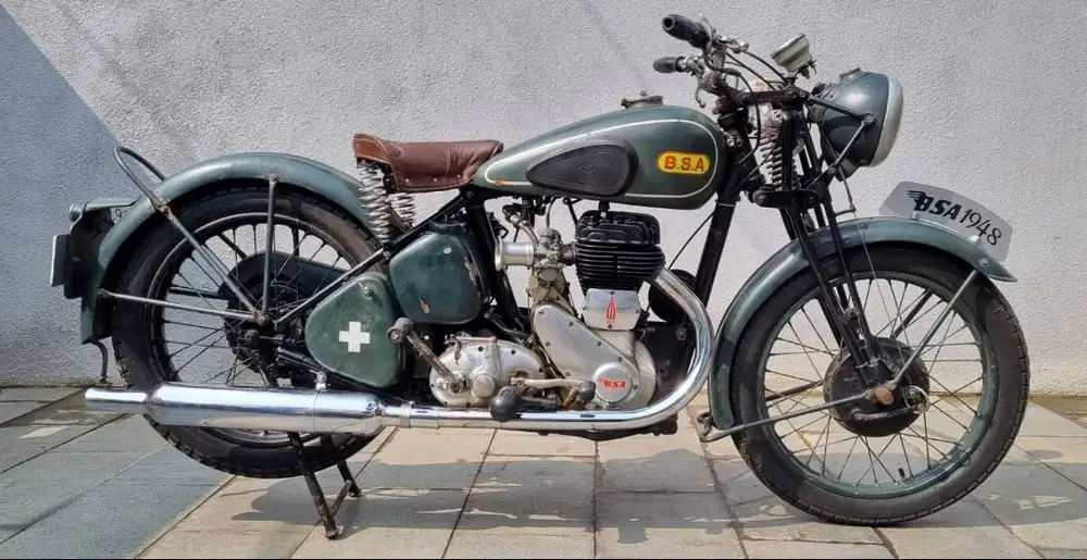 BSA M21 600cc Barang Langka