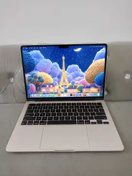 MACBOOK AIR 2024 CHIP M3 13 INCH 8/256 MULUS