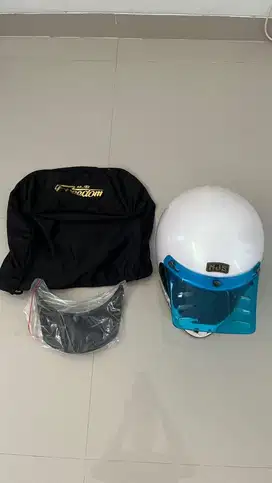 Helm NJS Freedom