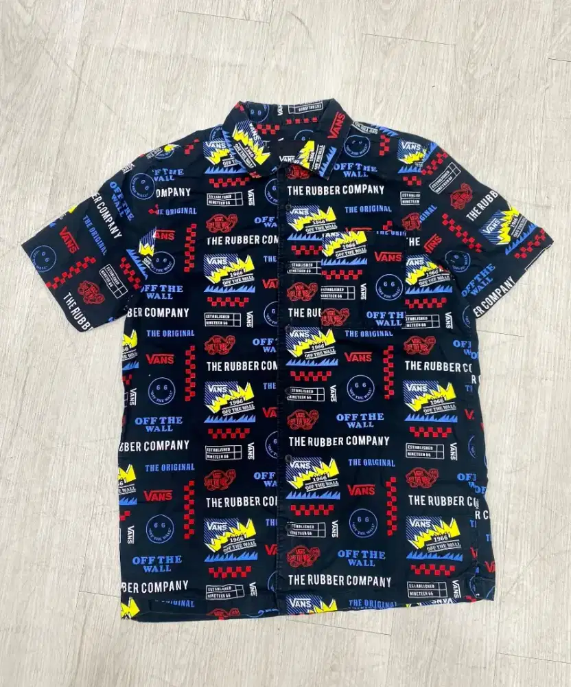 kemeja vans full print size M