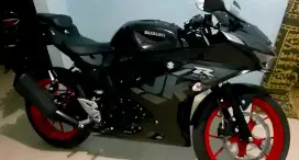 Suzuki GSX 150R 2021