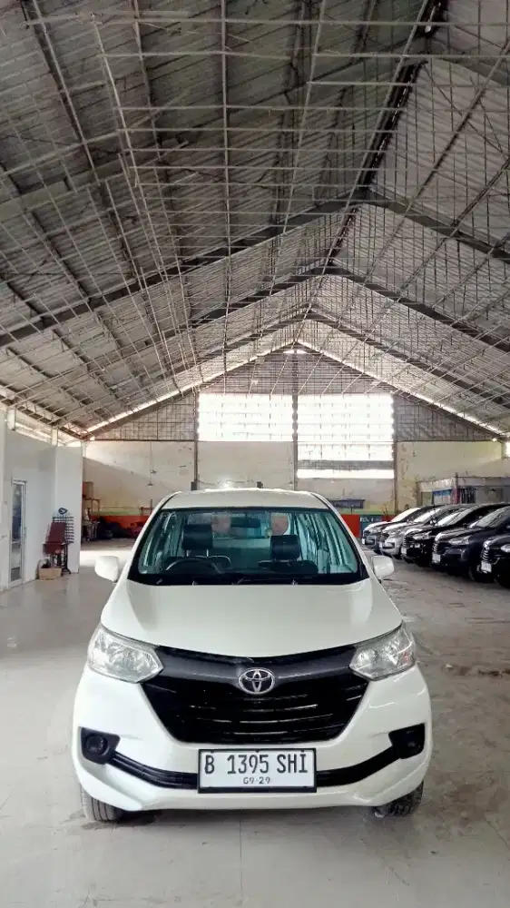 Mobil bekas murah Padang