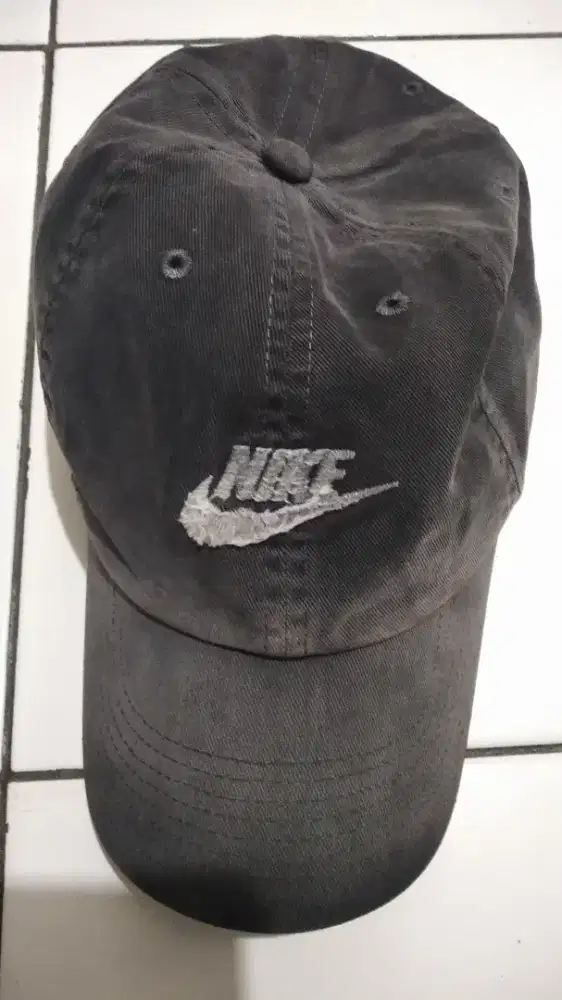 Topi Nike pria / wanita